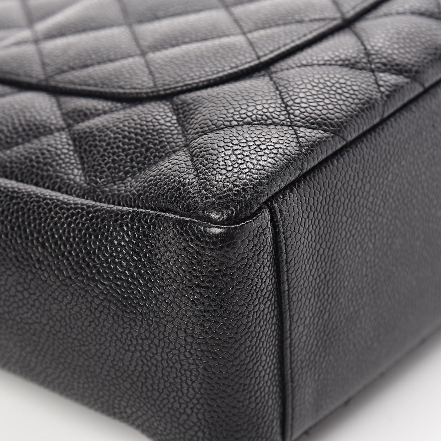 Caviar Quilted Petit Shopping Tote PST Black