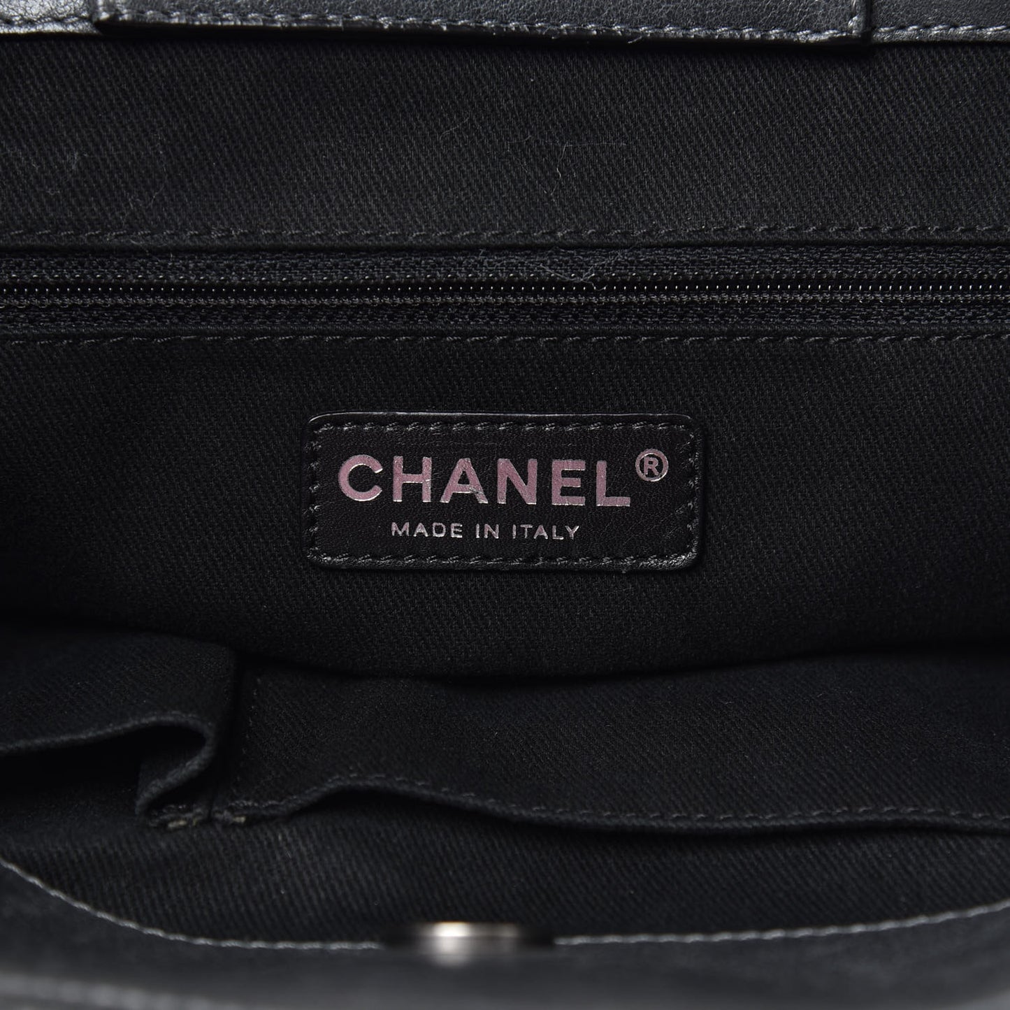 Calfskin Small Sloane Square Tote Black