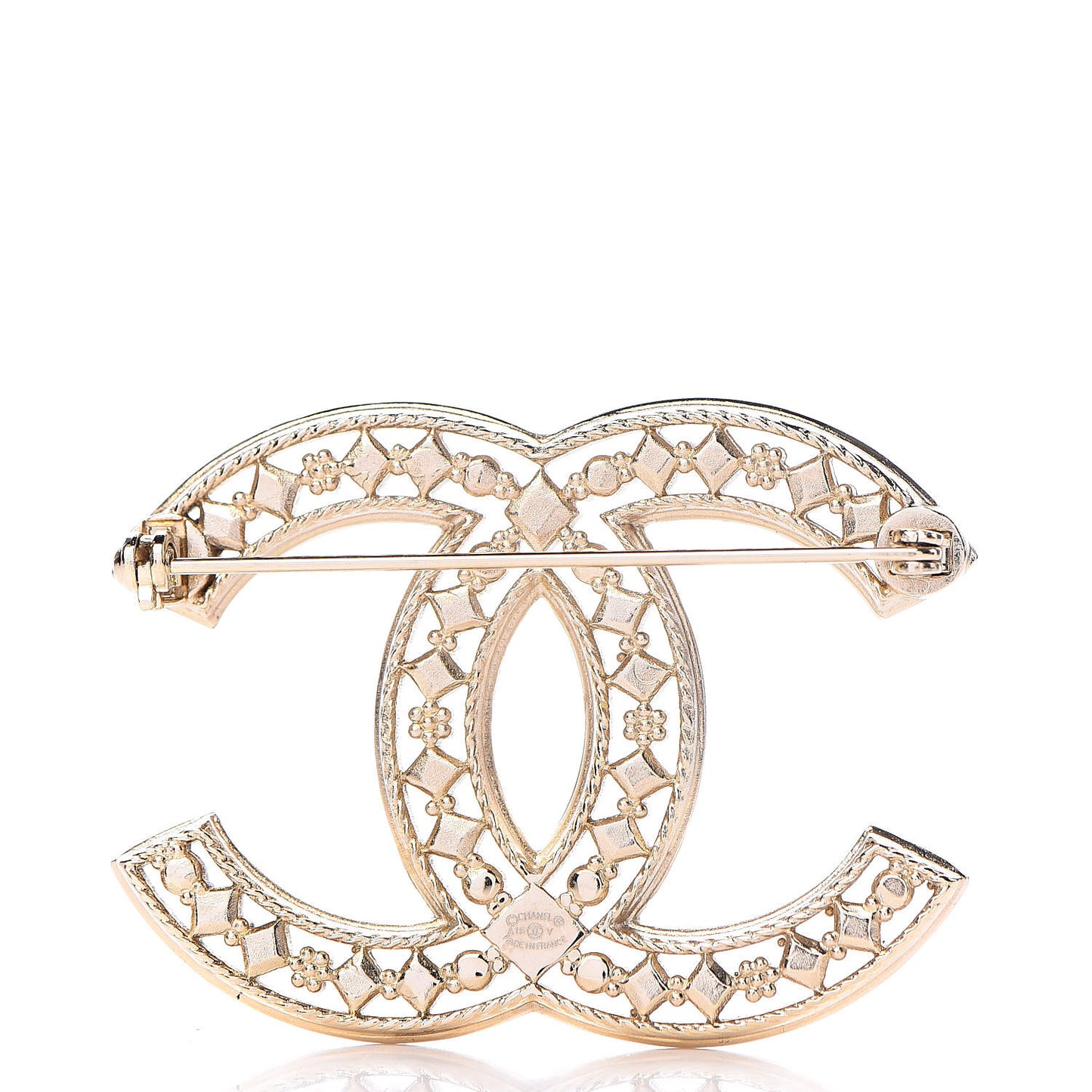 Metal CC Brooch Light Gold