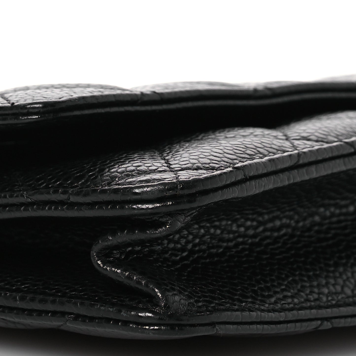 Caviar Quilted Wallet on Chain WOC Black