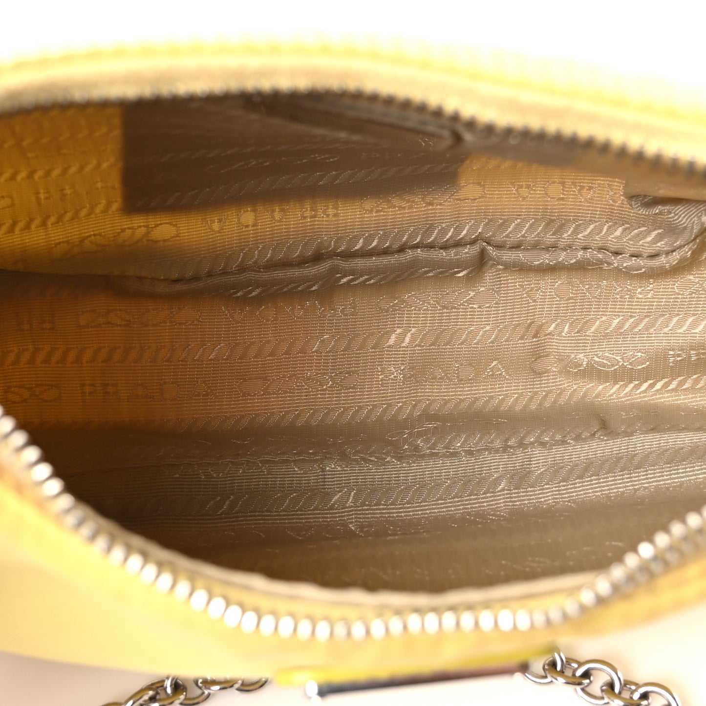 Nylon Saffiano Re-Edition 2005 Shoulder Bag Ananas