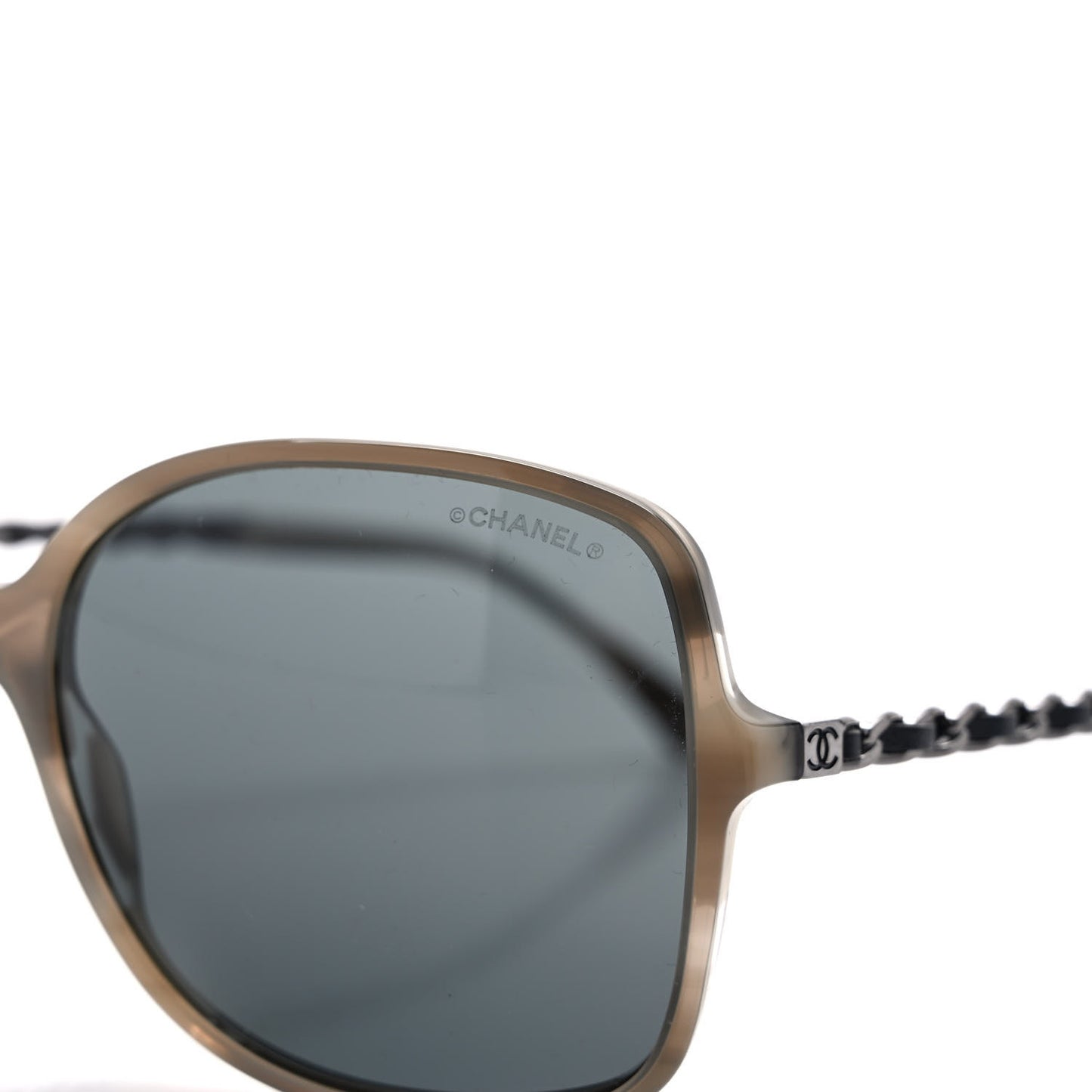 Lambskin Square Chain Sunglasses 5210-Q Grey