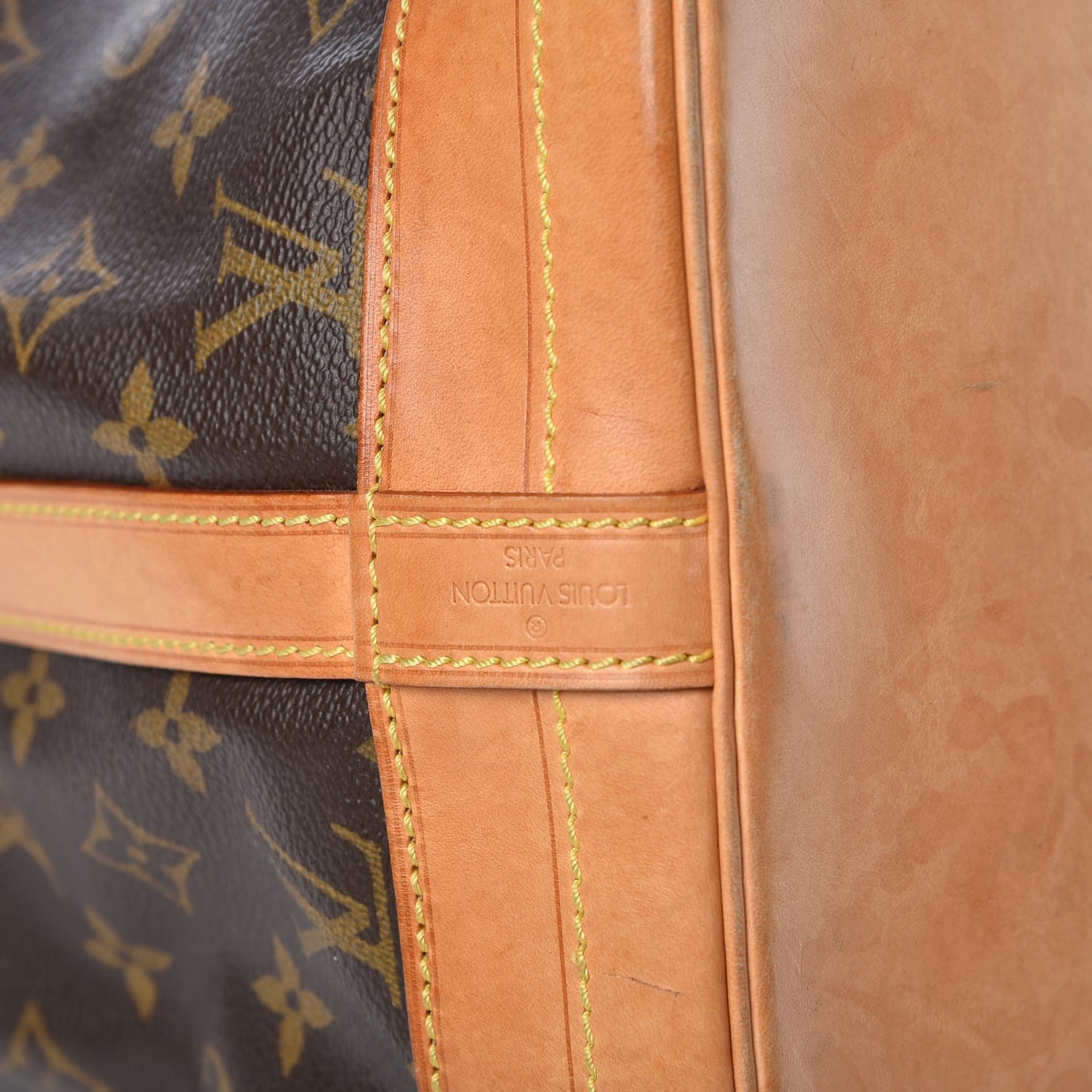 Monogram Noe