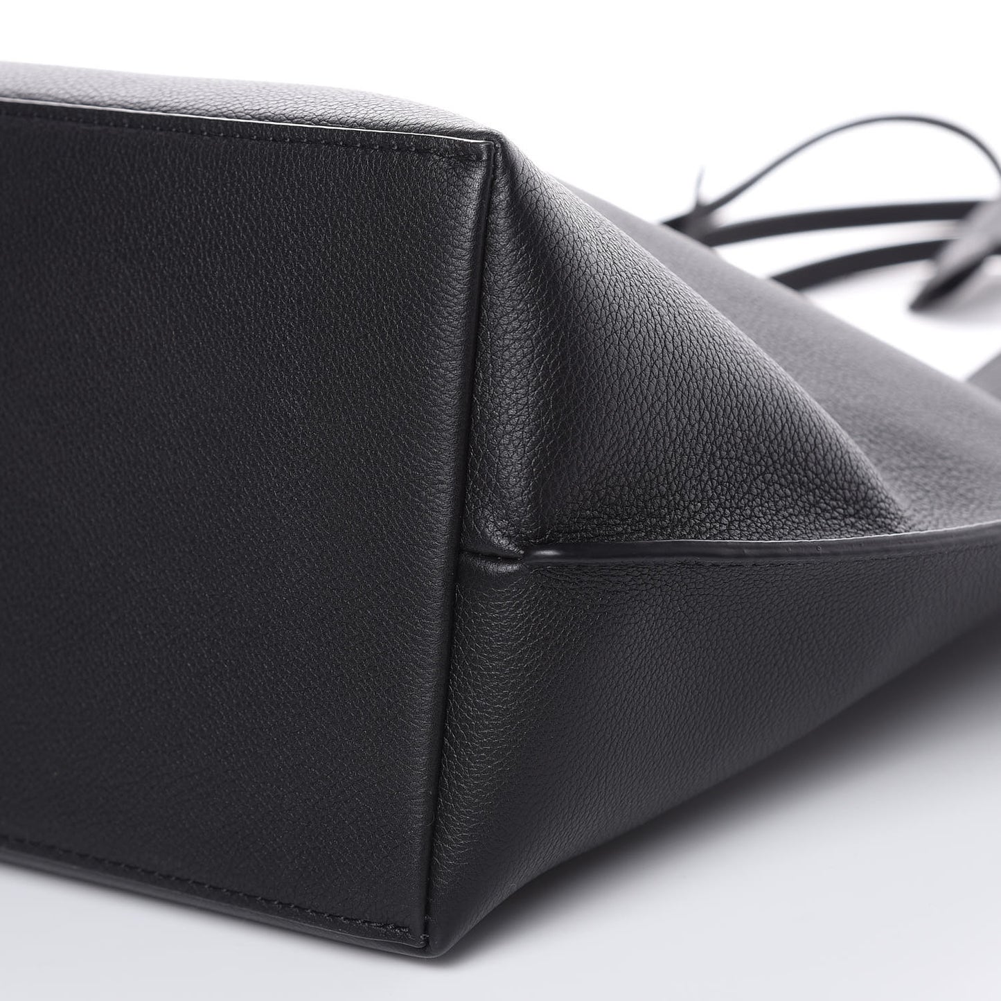 Calfskin Lockme Go Tote Black