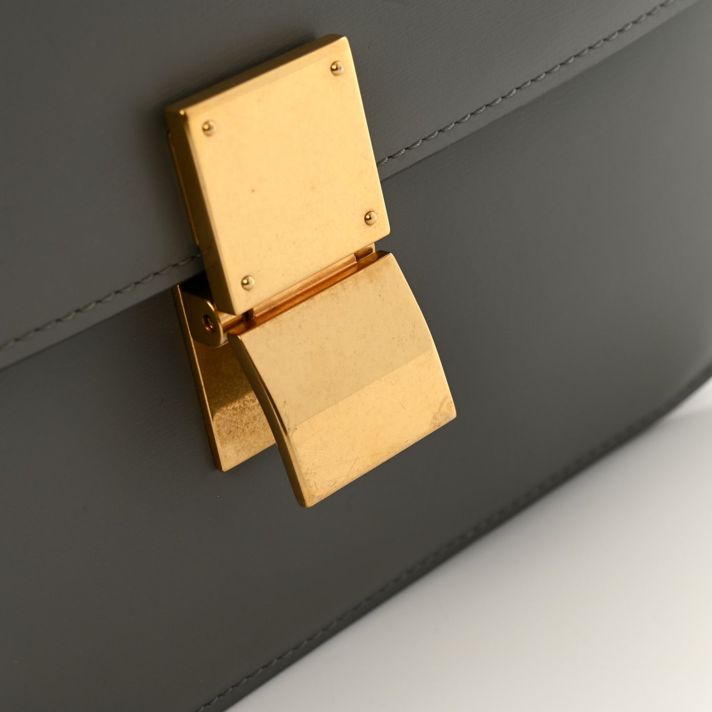 Box Calfskin Medium Classic Box Flap Bag Zinc