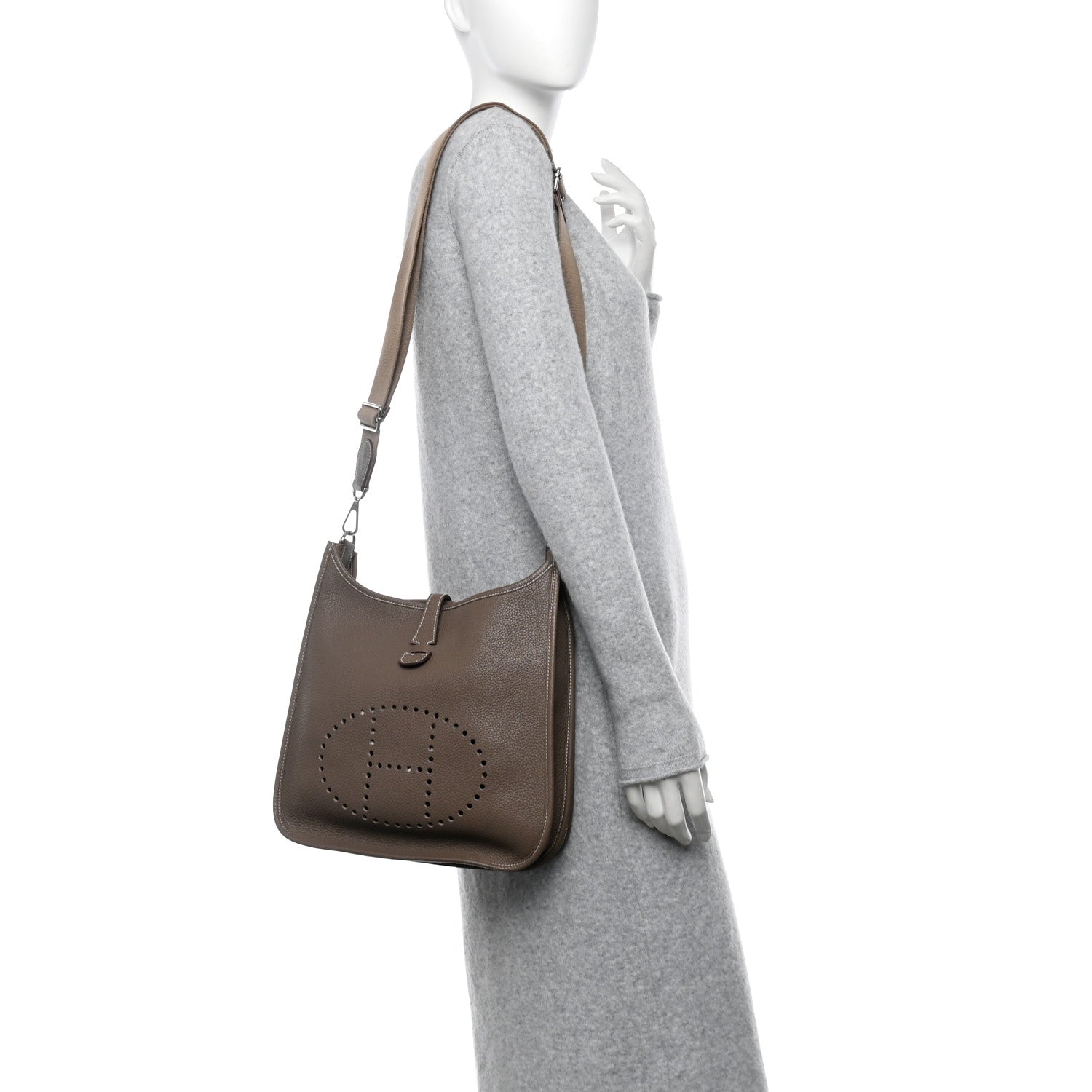 Hermes Taurillon Clemence Evelyne III PM Etoupe 2 of 13