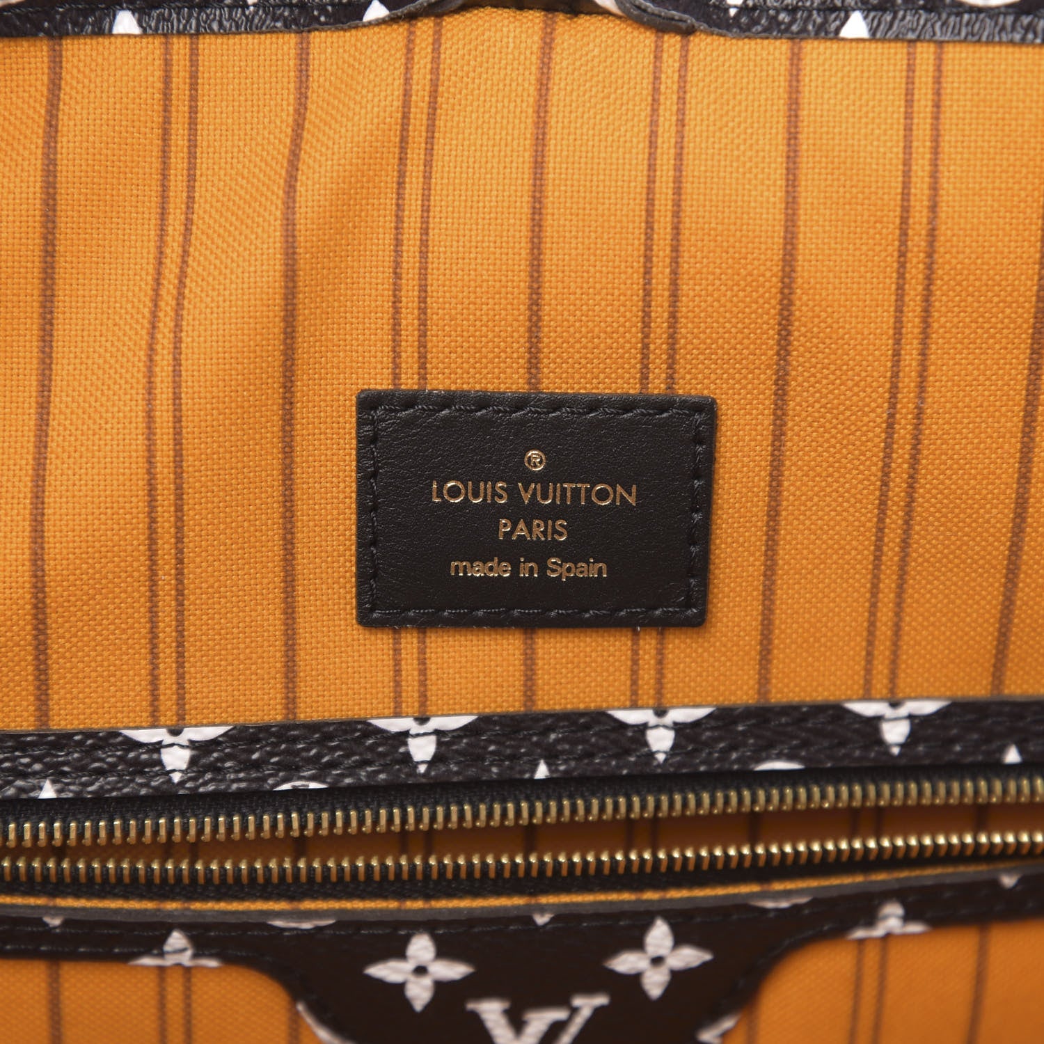 Louis Vuitton Monogram Giant Jungle Neverfull MM Black 6 of 10