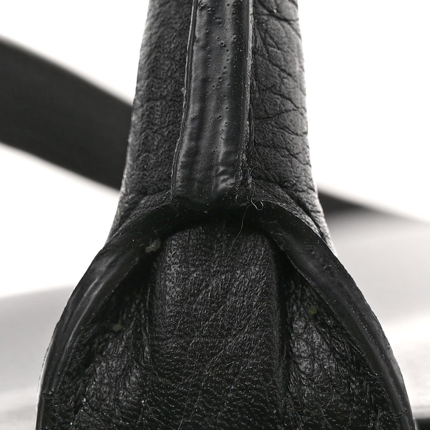 Grained Calfskin Small Neo Executive Shopper Tote Black