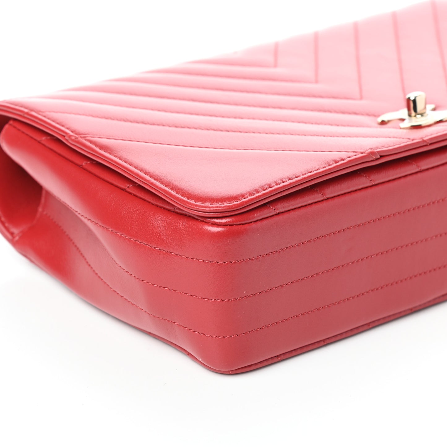 Calfskin Chevron Quilted Large Statement Flap Red