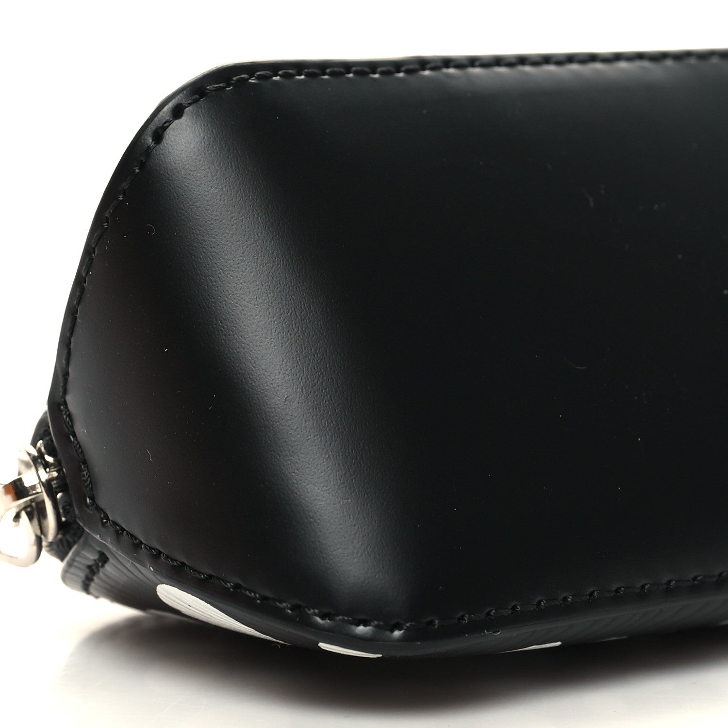 Louis Vuitton X YK Epi Infinity Dots Elizabeth Pencil Pouch Black White 9 of 11
