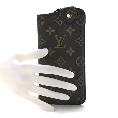 Louis Vuitton Monogram Sunglasses Case MM 2 of 10