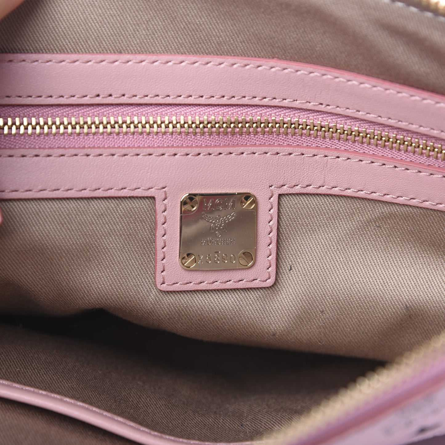 Visetos Medium Crossbody Pouch Soft Pink