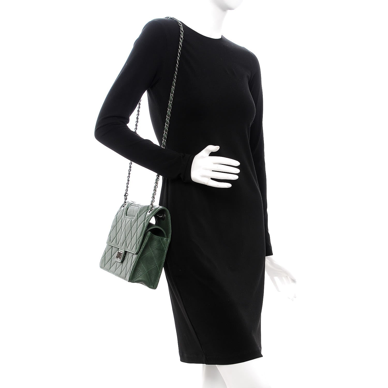 Chanel Washed Lambskin Jumbo Take Away Flap Green 5 of 21