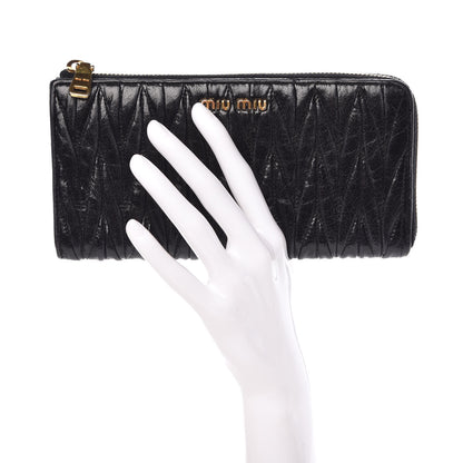 Miu Miu Nappa Matelasse Lux Zip Around Wallet Black 2 of 8