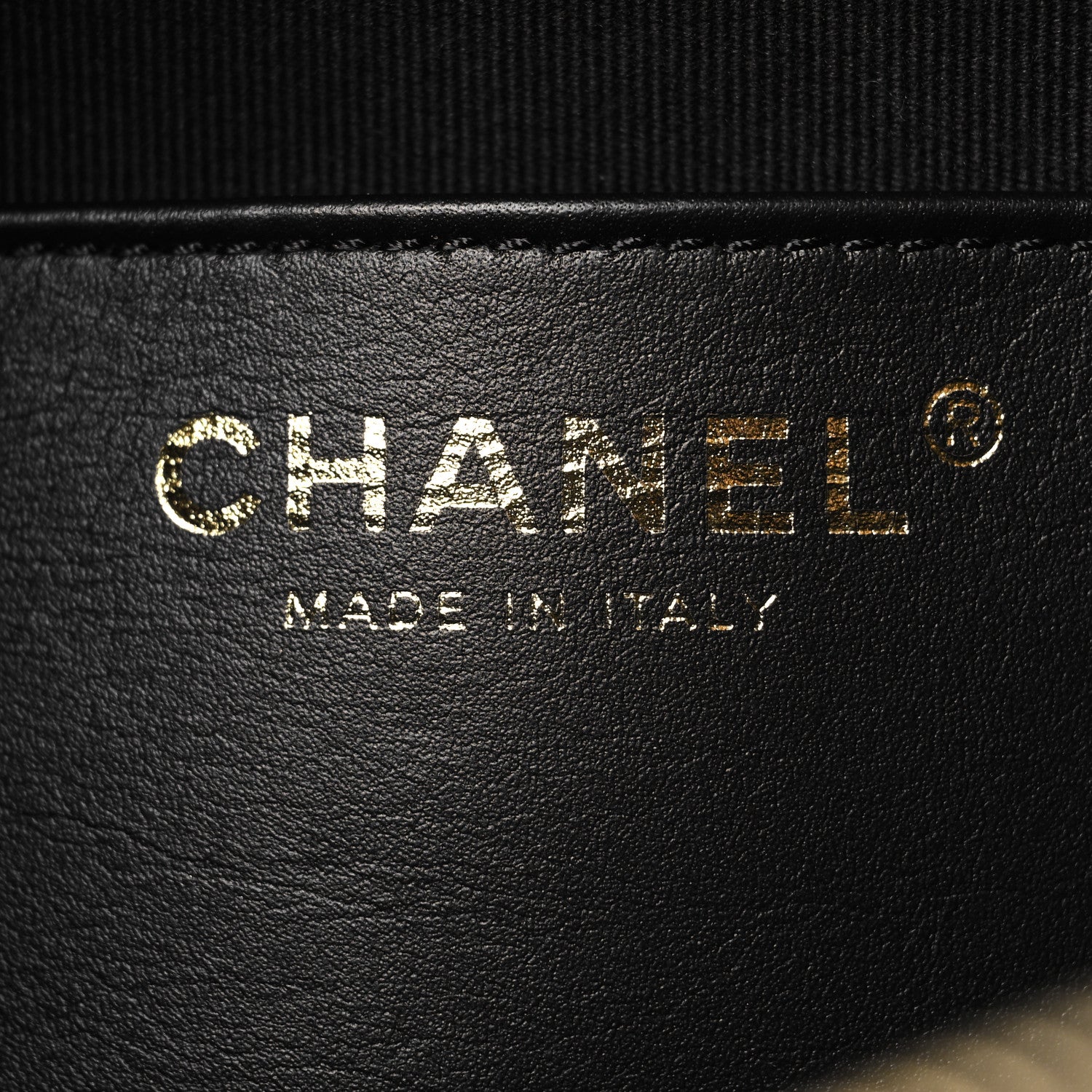 Chanel Caviar Quilted CC Vanity Case Black 6 of 10