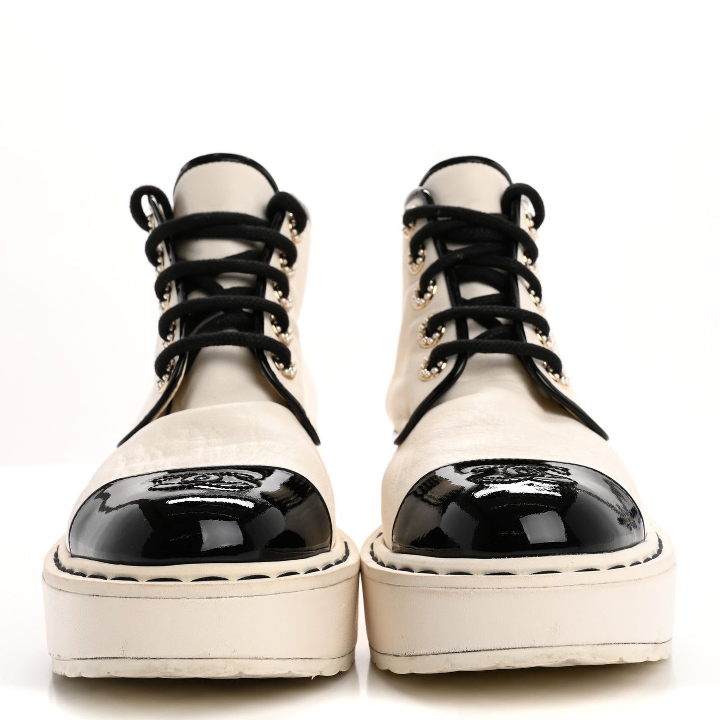 Lambskin Patent CC Cap Toe Pearl Short Boots 36.5 White Black
