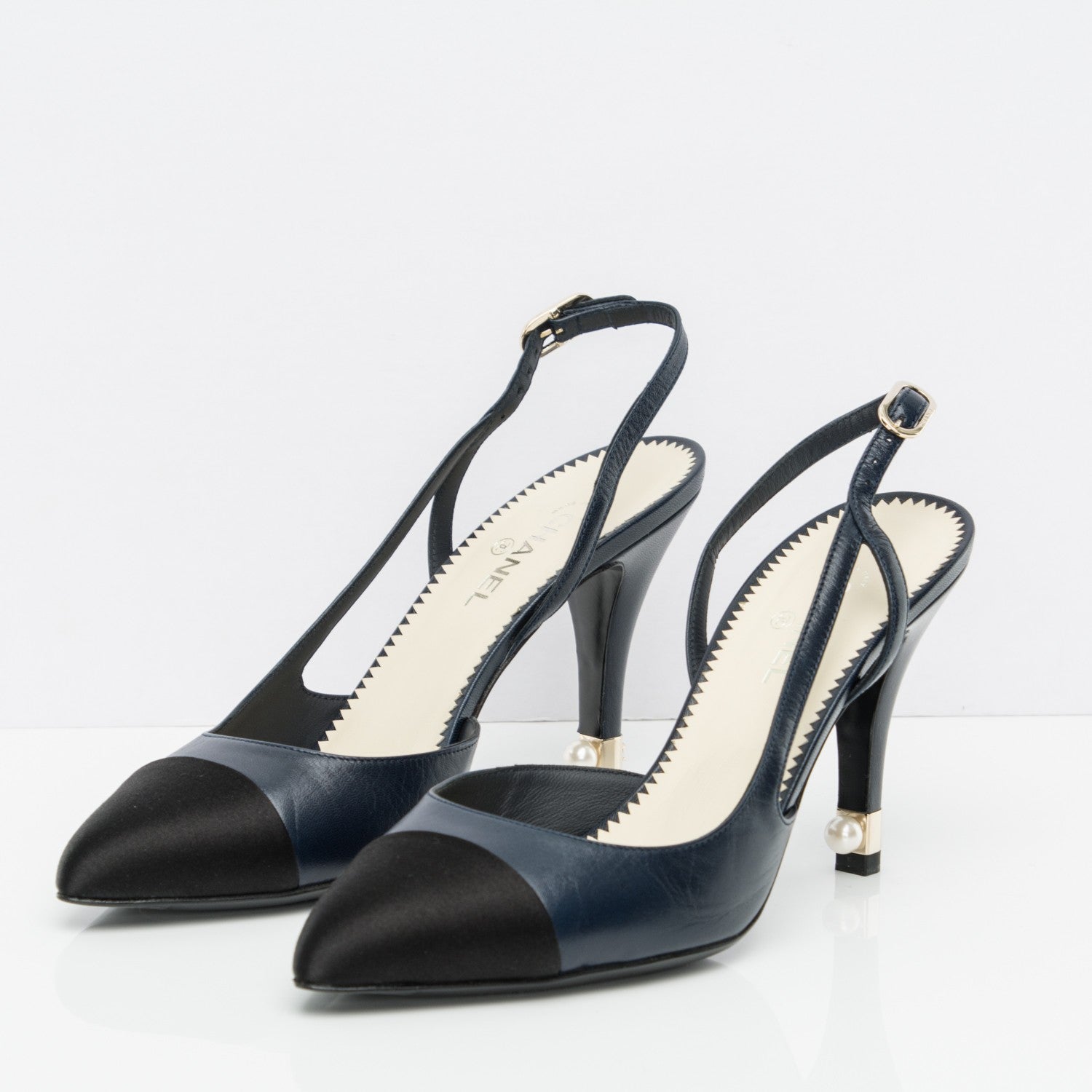 Chanel Lambskin Satin Cap Toe CC Slingback Heels 38 Navy Black 3 of 7