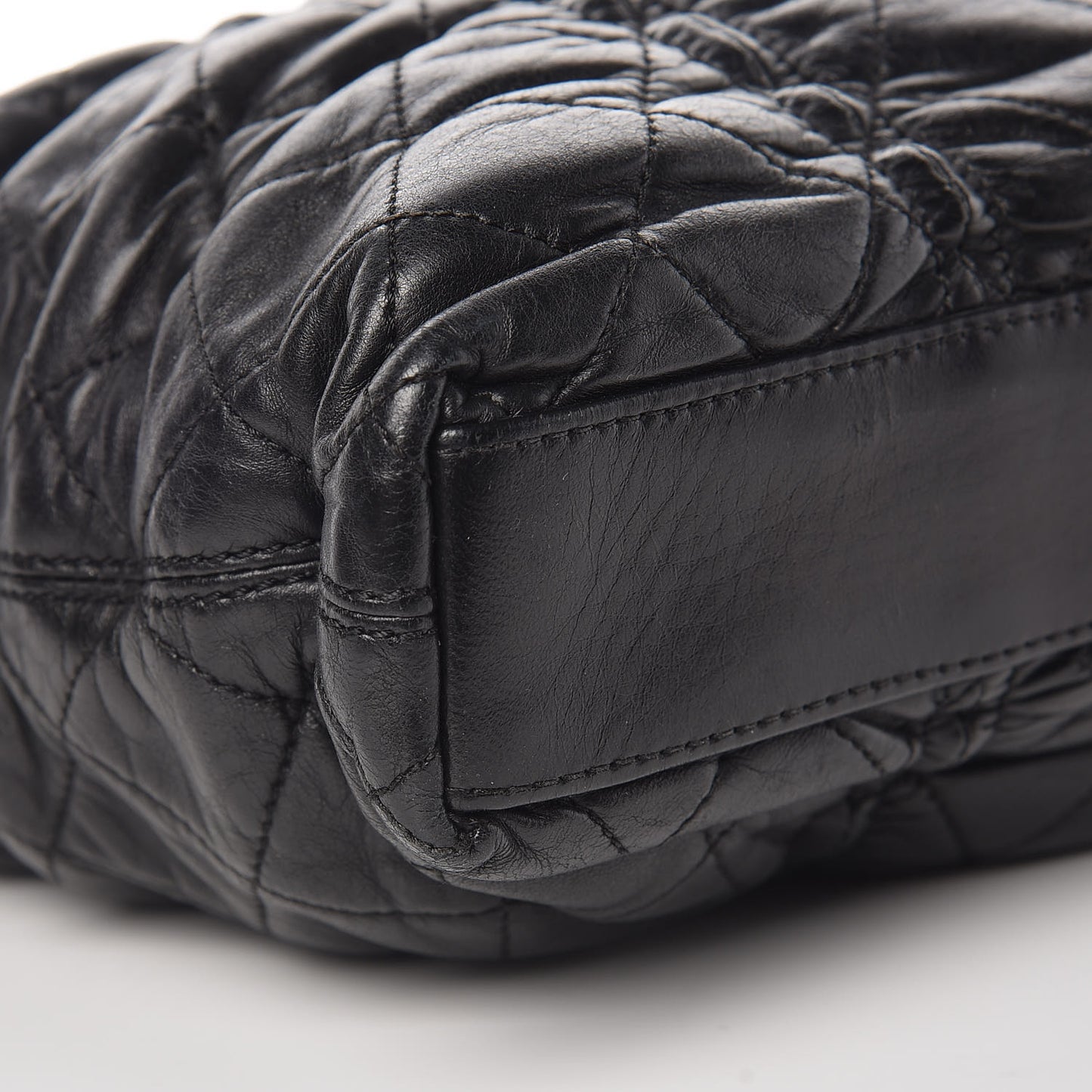 Lambskin Quilted Sharpei Shopping Tote Black