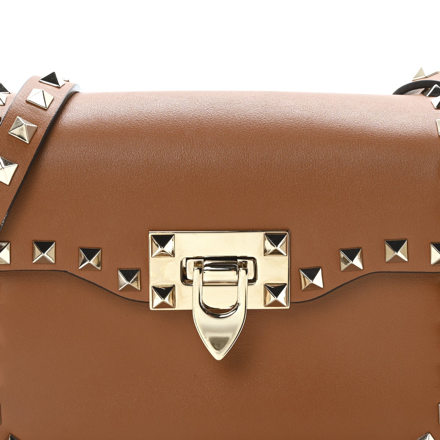 Vitello Mini Rockstud Flip Lock Crossbody Bag Light Cuir