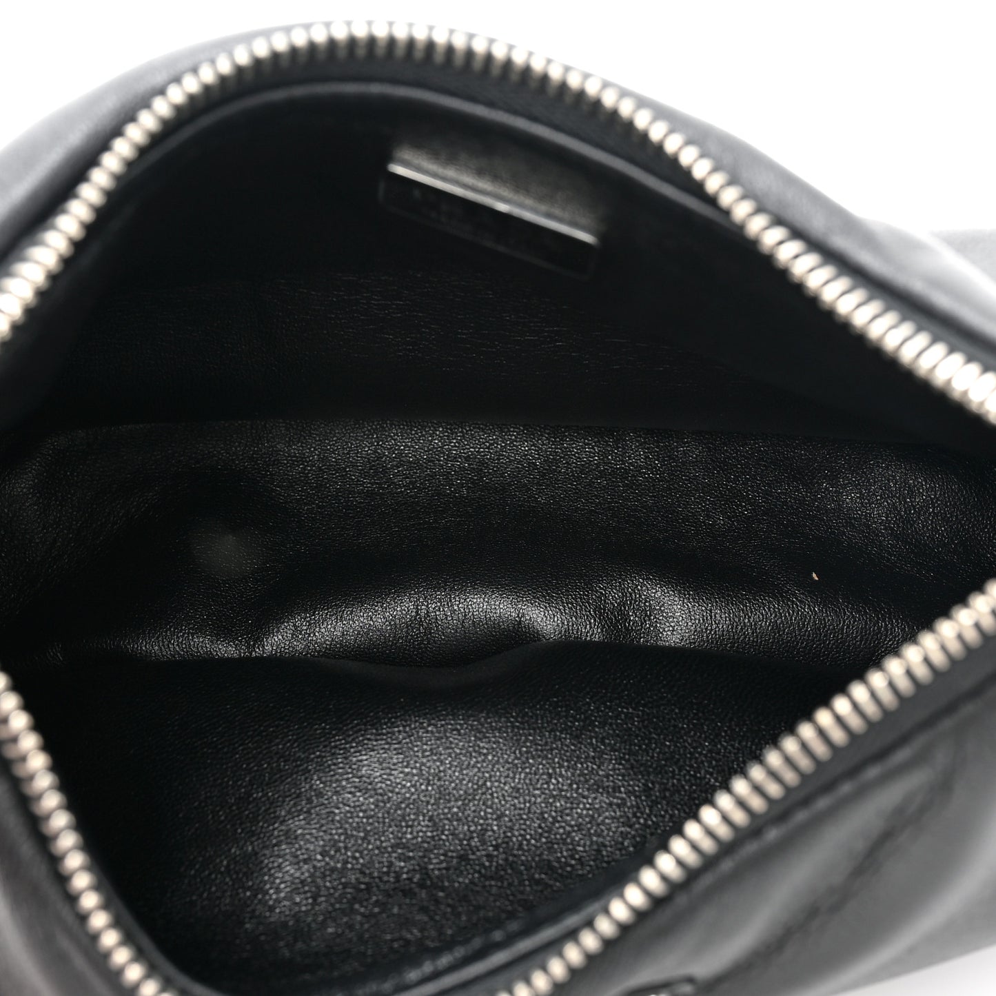 Nappa Soft Padded Re-Edition 2005 Shoulder Bag Black