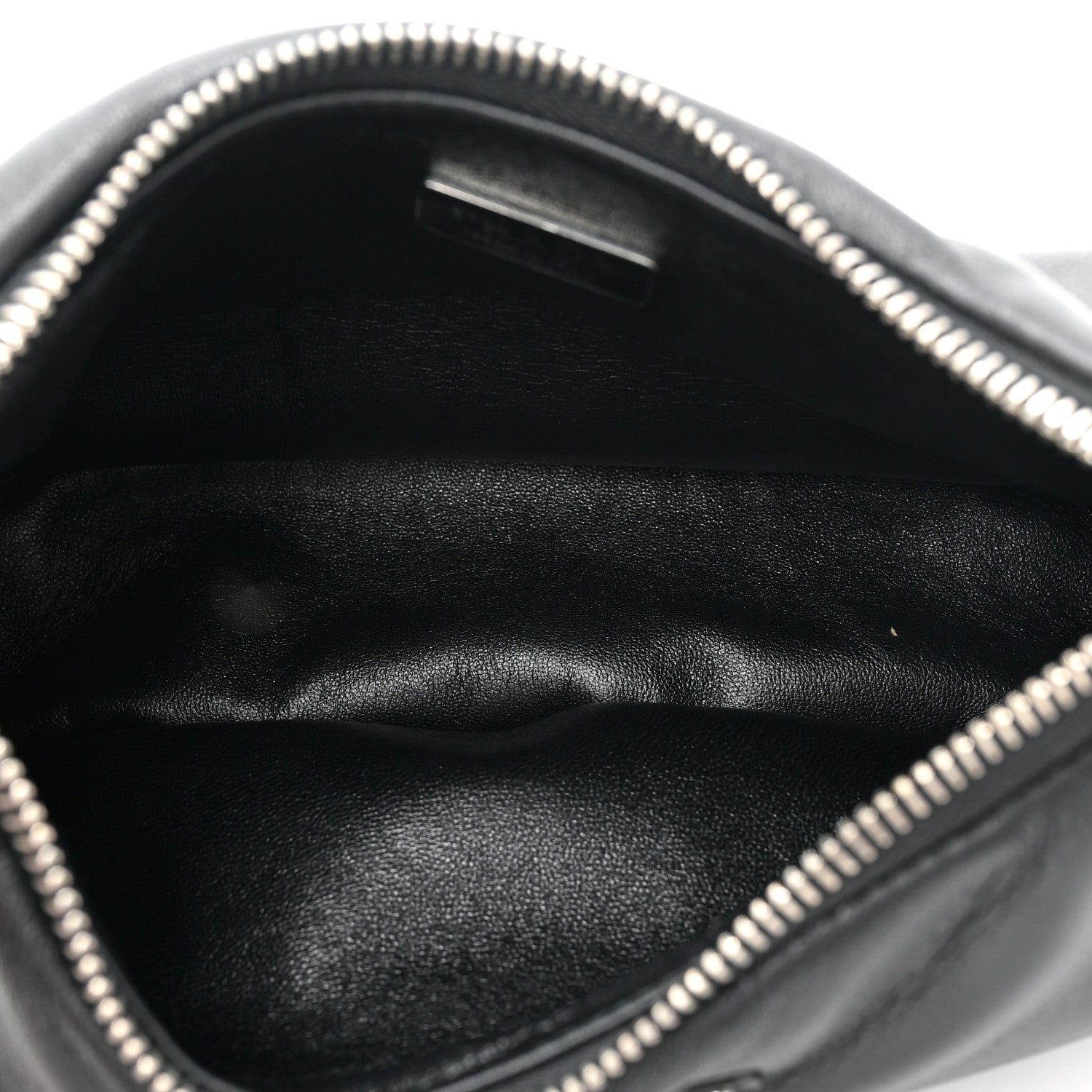 Prada Nappa Soft Padded Re-Edition 2005 Shoulder Bag Black 5 of 8