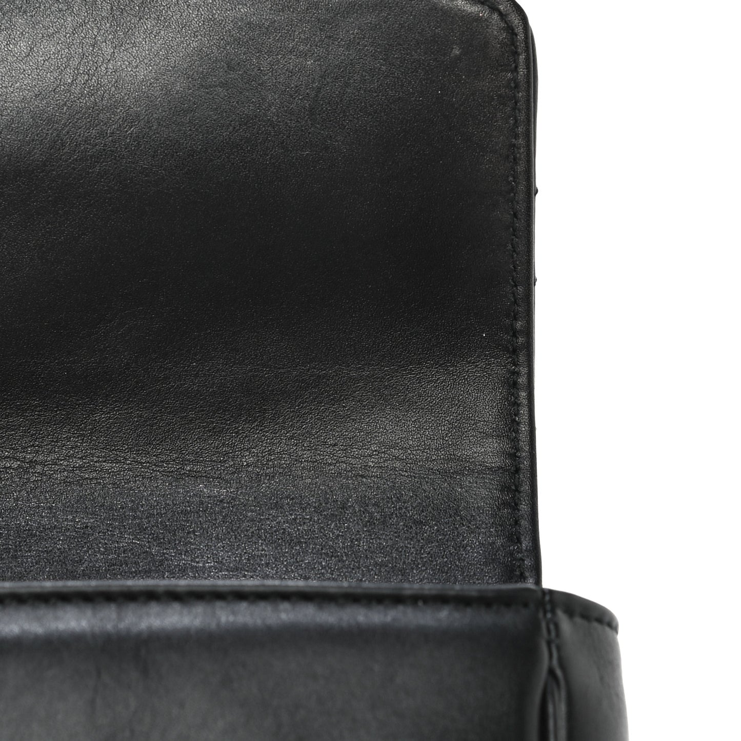 Calfskin Matelasse Pearly GG Marmont Chain Belt Bag Black