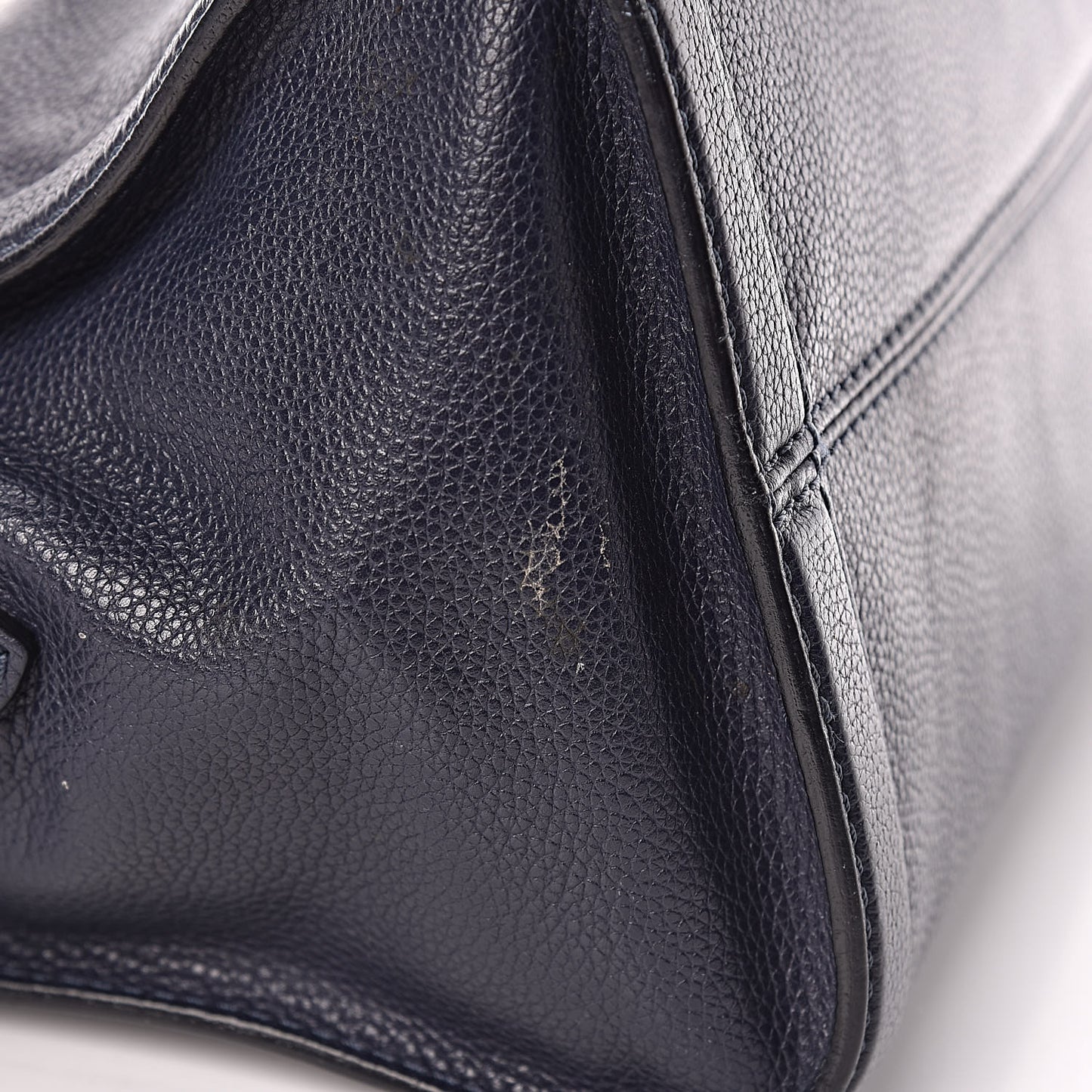 Pebbled Calfskin Small Skull Padlock Zip Around Tote Navy