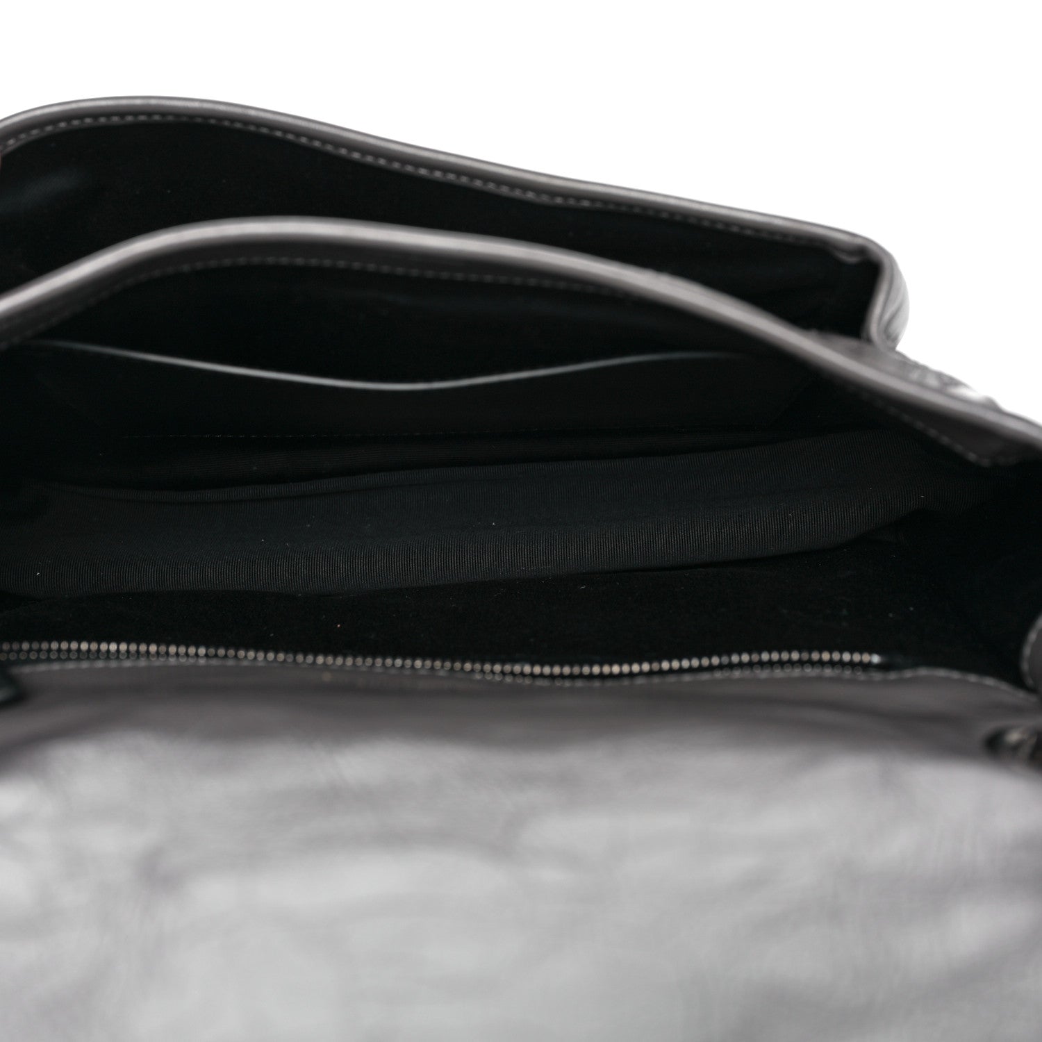 Saint Laurent Crinkled Calfskin Matelasse Monogram Medium Niki Chain Satchel Fog 5 of 9