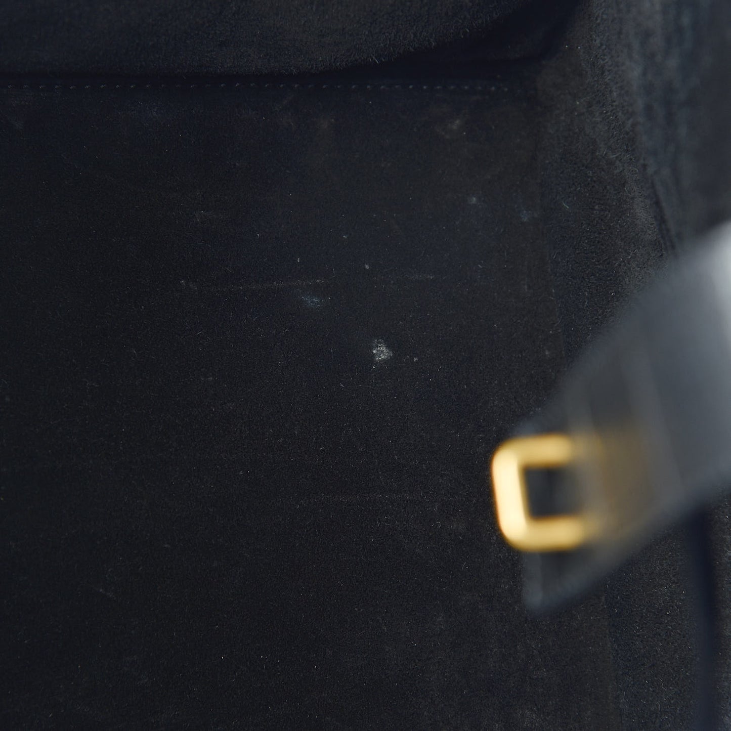 Crocodile Embossed Calfskin Medium Phantom Luggage Black