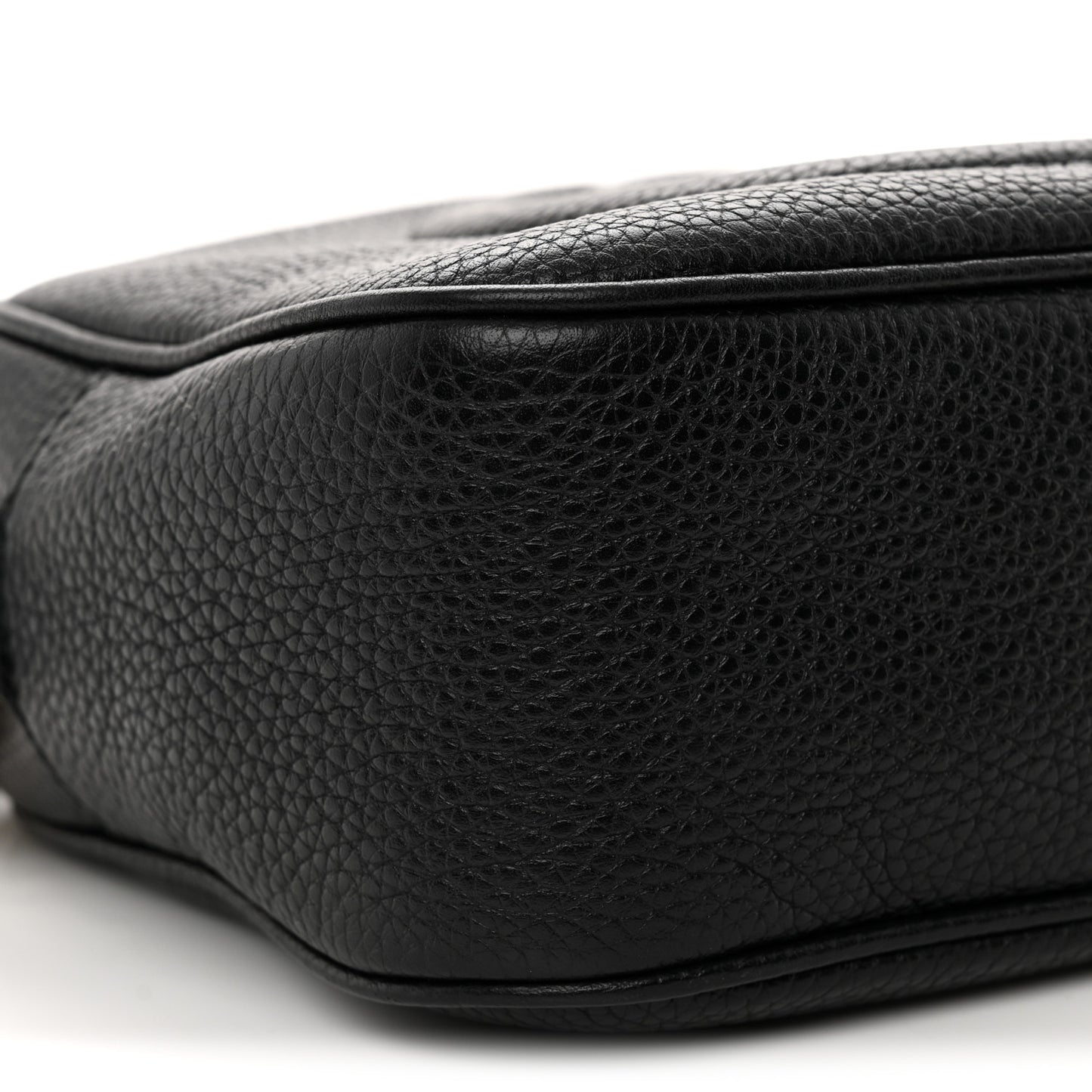 Pebbled Calfskin Soho Disco Bag Black