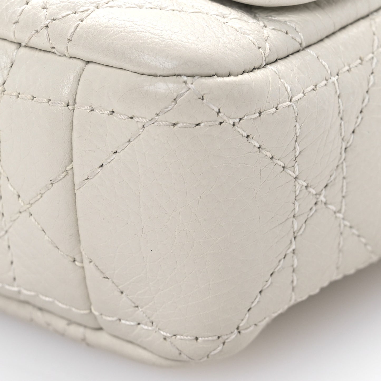 Supple Calfskin Cannage Caro Pouch with Chain Latte