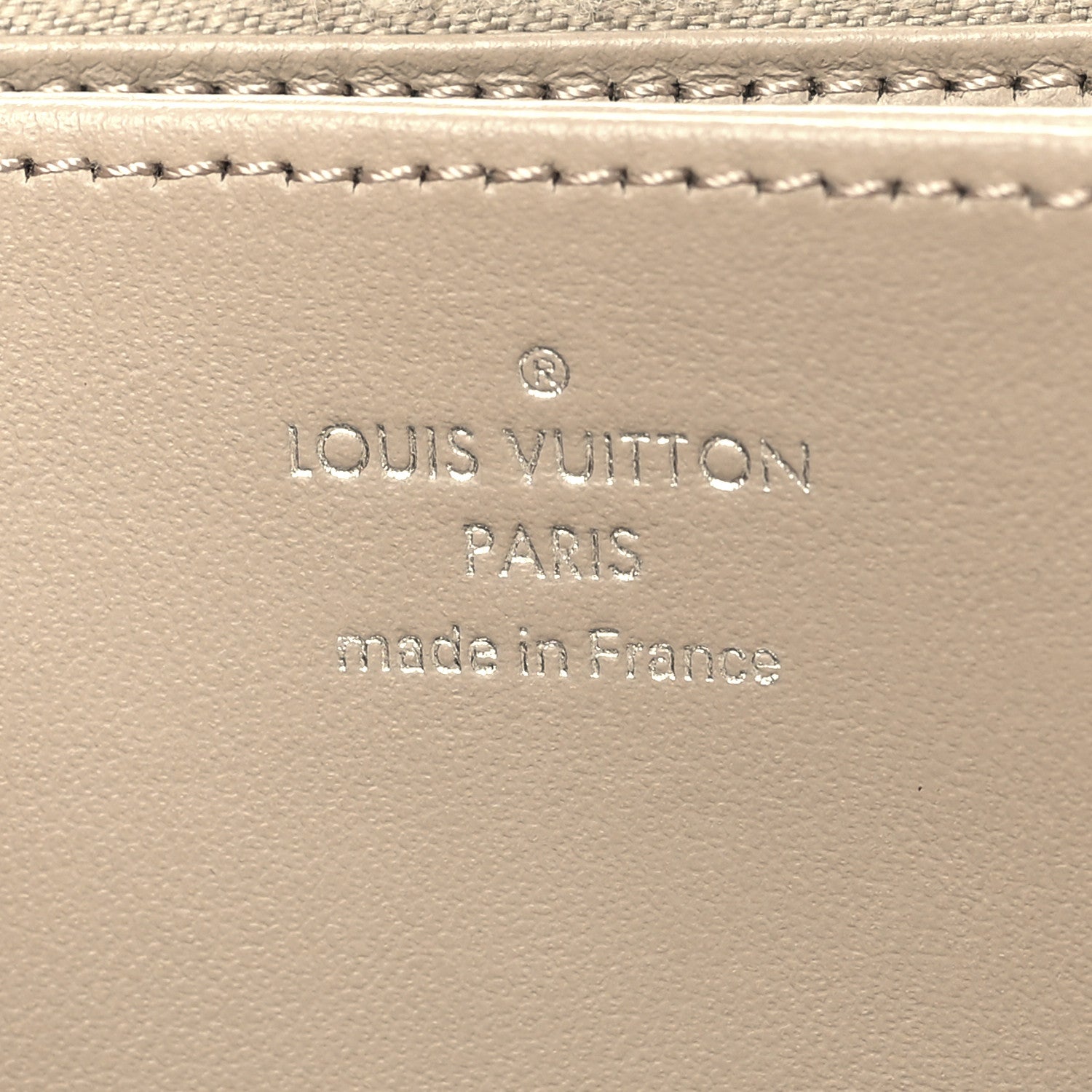 Louis Vuitton Mahina Zippy Wallet Galet 1742013 – FASHIONPHILE