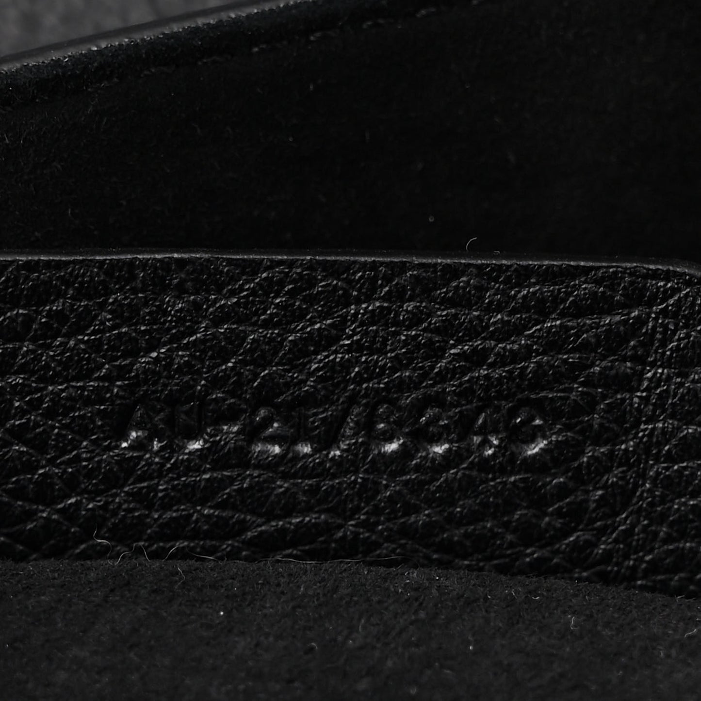 Hammered Calfskin XL East West Tote Bag Black