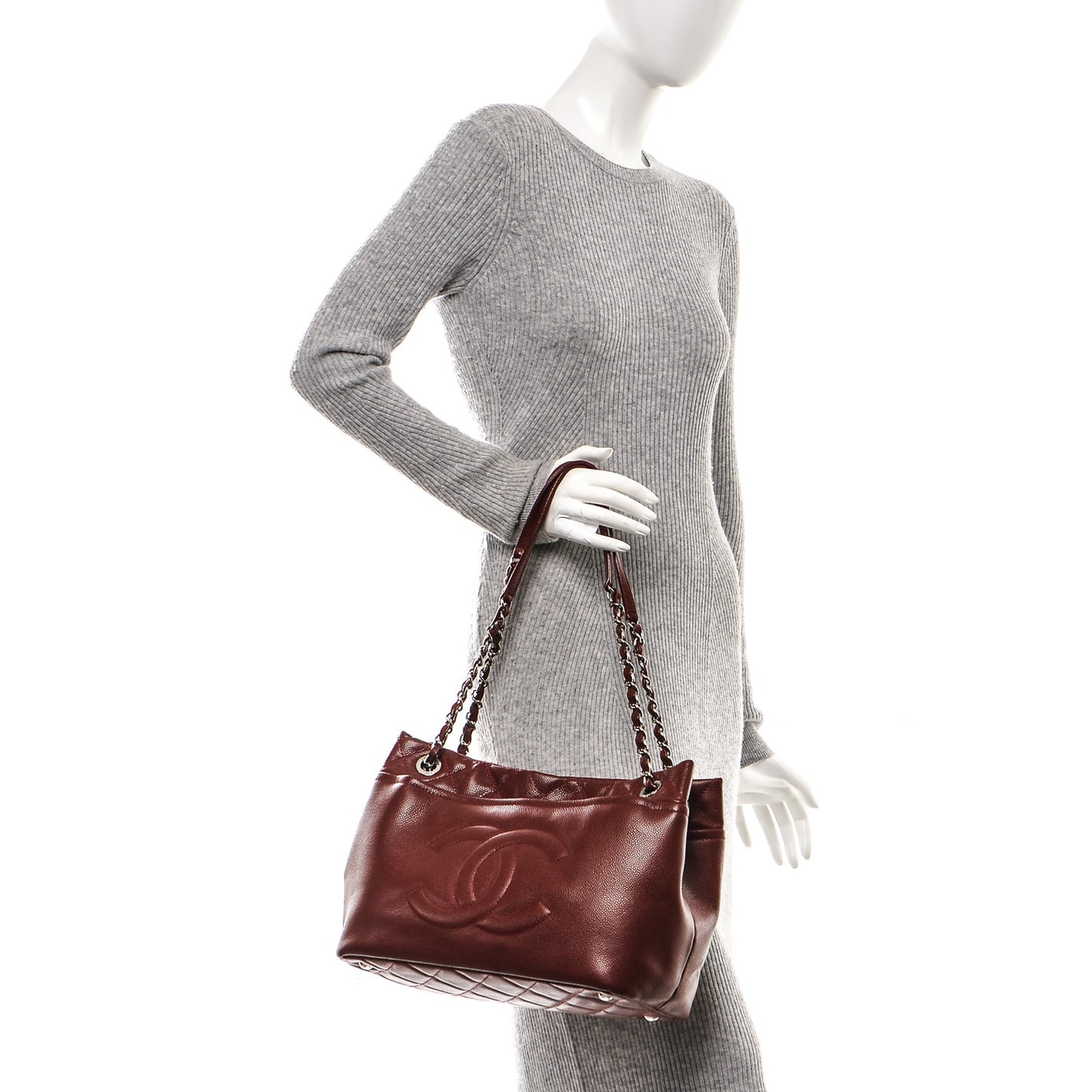 Caviar Timeless CC Soft Tote Dark Red