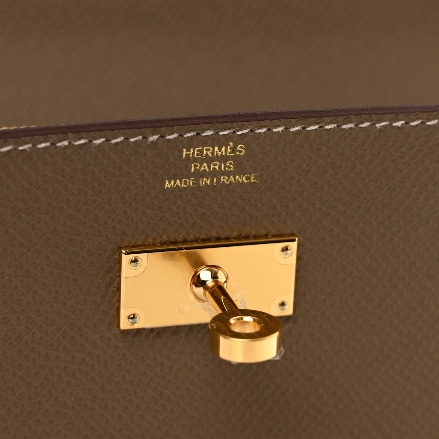 Epsom Kelly Wallet To Go Etoupe