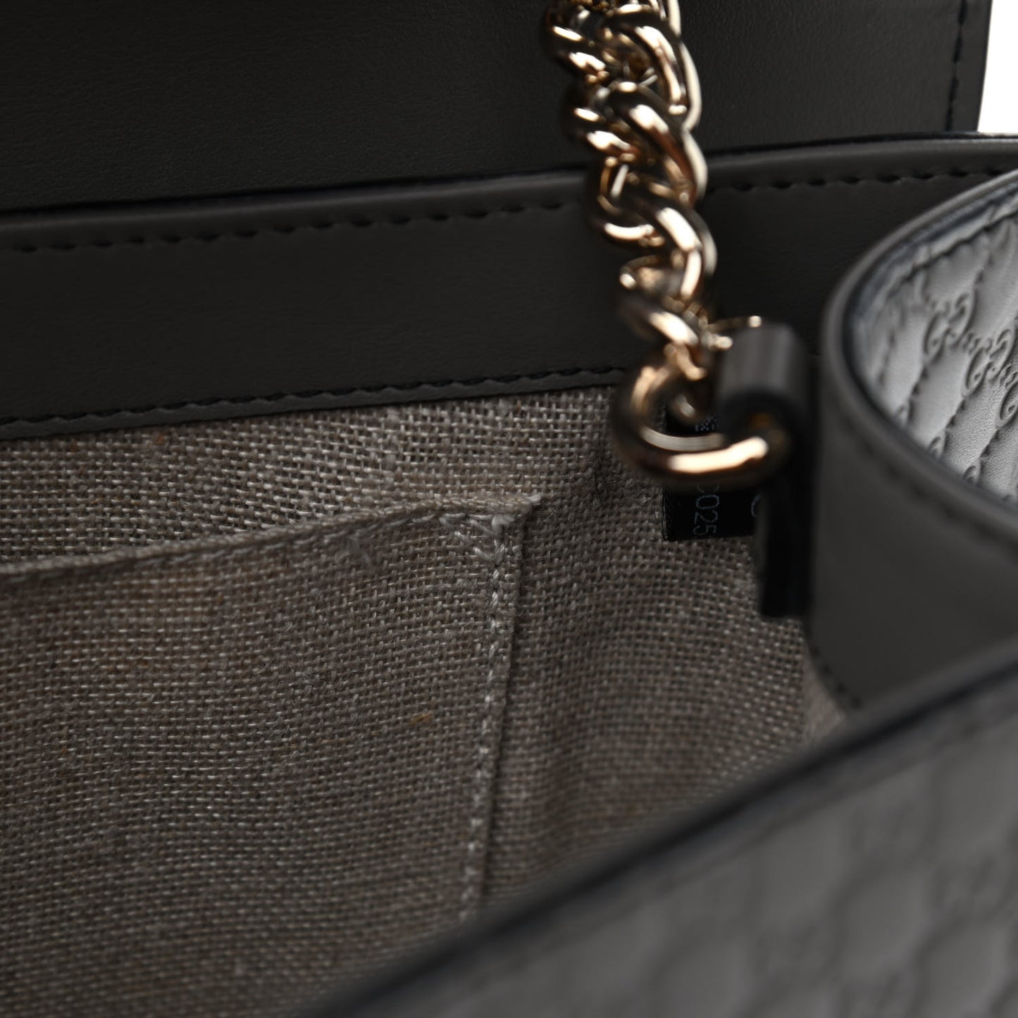 Soft Microguccissima Medium Emily Chain Shoulder Bag Loess