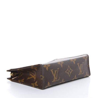 Louis Vuitton Monogram Toiletry Pouch 15 4 of 7