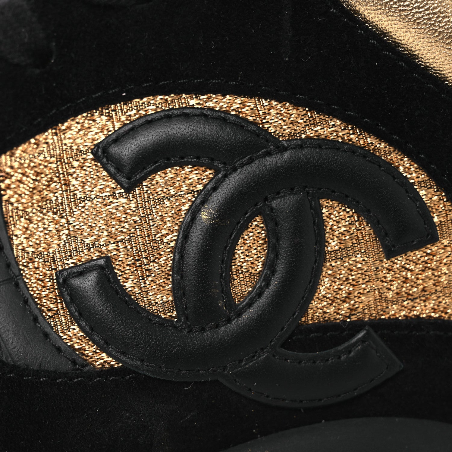 Chanel Metallic Fabric Suede Calfskin Crocodile Embossed Mens CC Sneakers 45 Black Gold 11 of 12