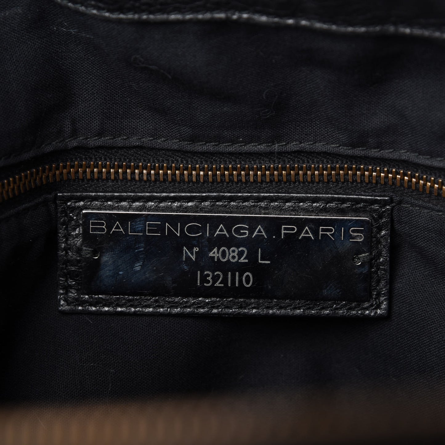 Agneau Classic Hardware Work Black