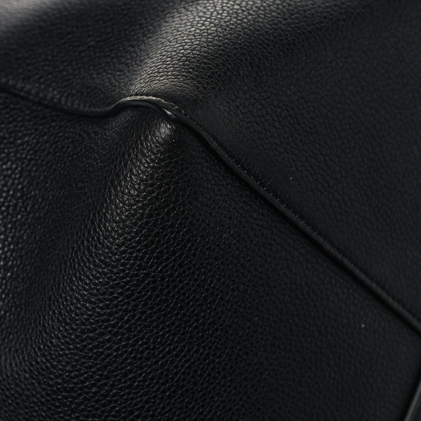 Soft Grained Calfskin Small Belt Cabas Black