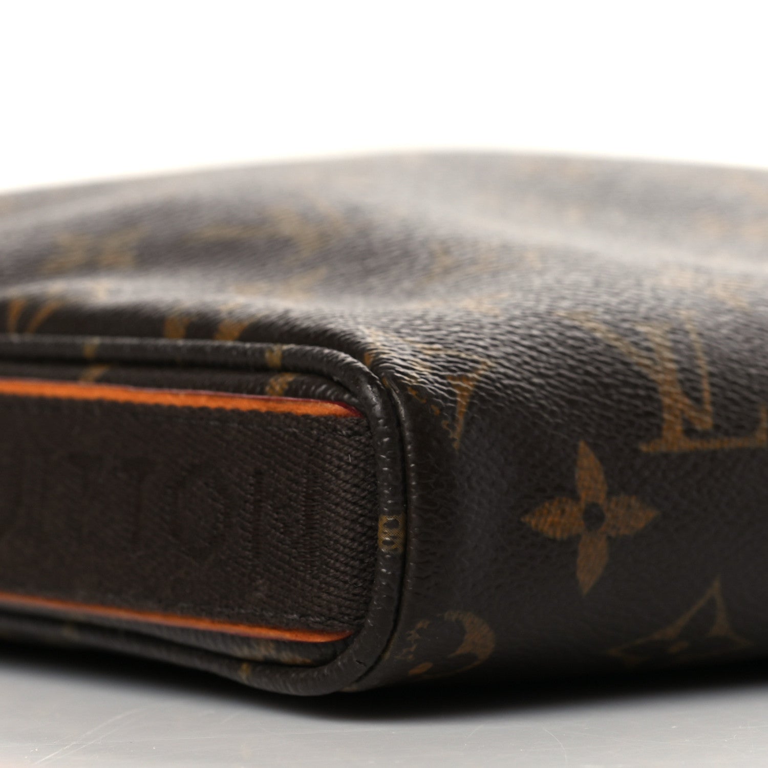 Louis Vuitton Monogram Trotteur Beaubourg 7 of 12