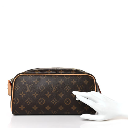 Louis Vuitton Monogram Dopp Kit Toilet Pouch 2 of 8