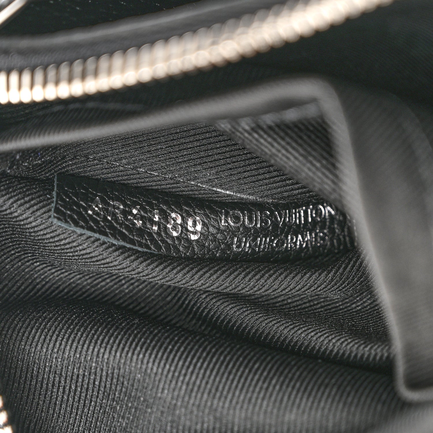 Louis Vuitton Empreinte Pallas Crossbody Black 7 of 9