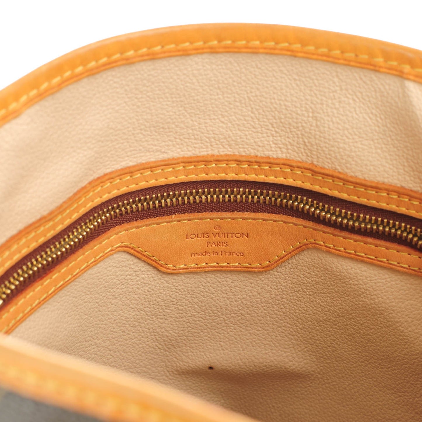 Monogram Petit Bucket 23