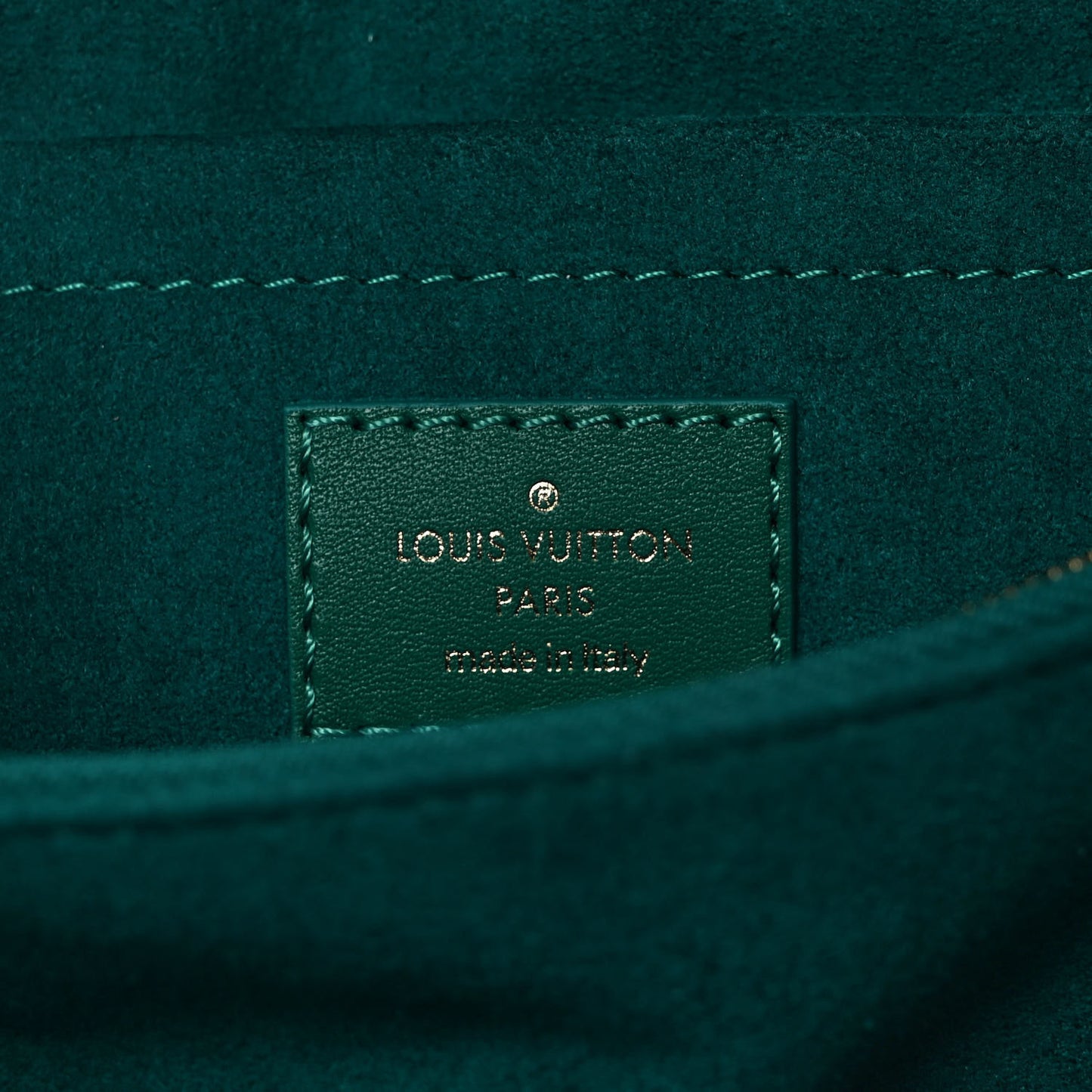 Calfskin New Wave Chain Bag MM NM Emerald