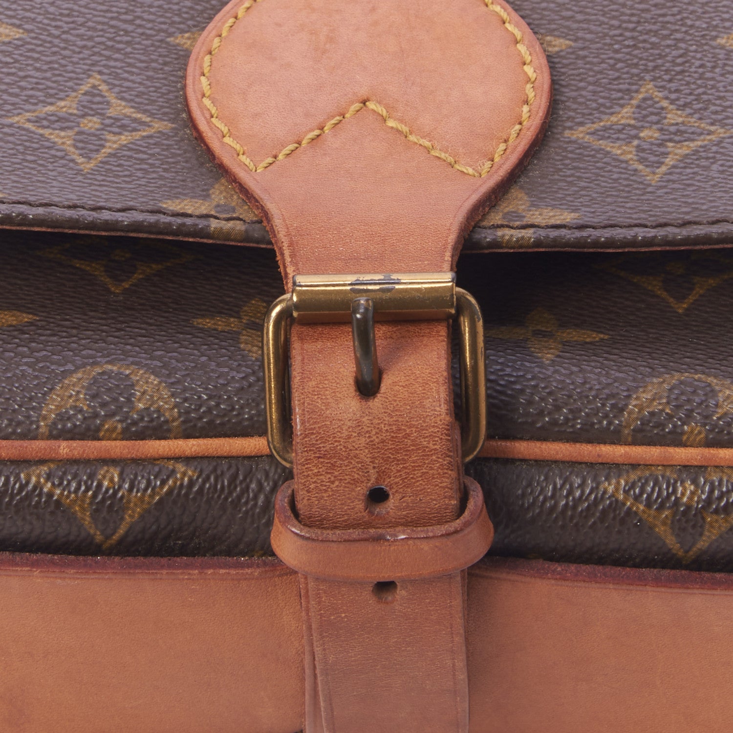 Louis Vuitton Monogram Cartouchiere 22 8 of 9