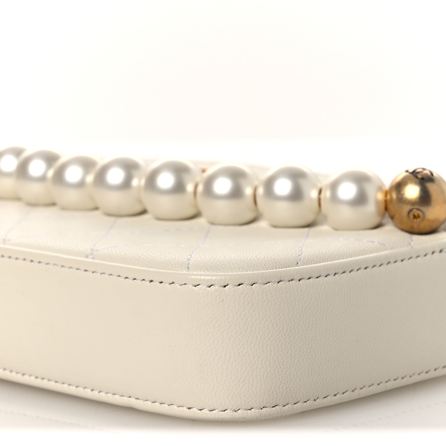 Chanel Goatskin Stitched Small Chic Pearls Clutch With Chain  White 11 of 13
