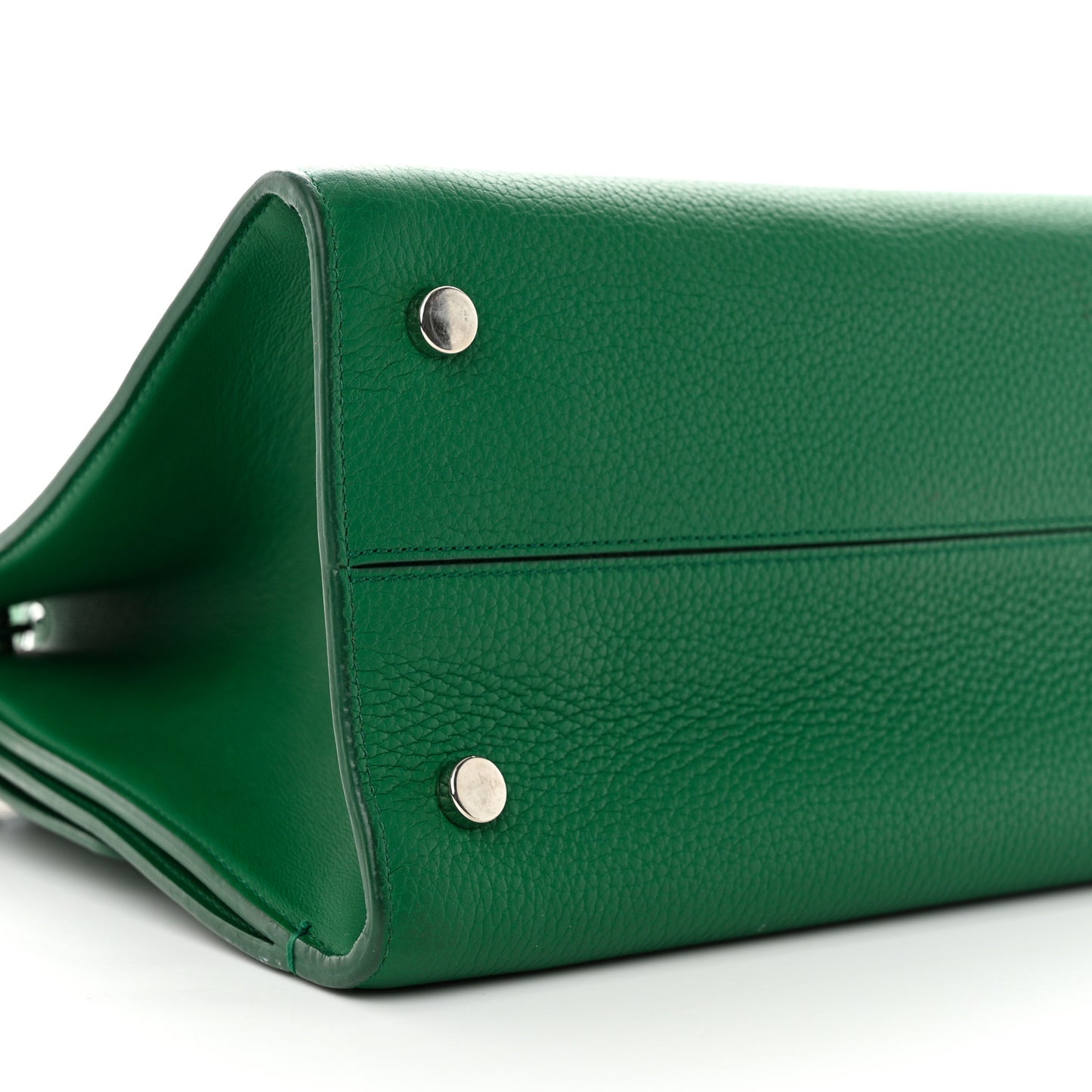 Grained Calfskin Diorever Flap Green