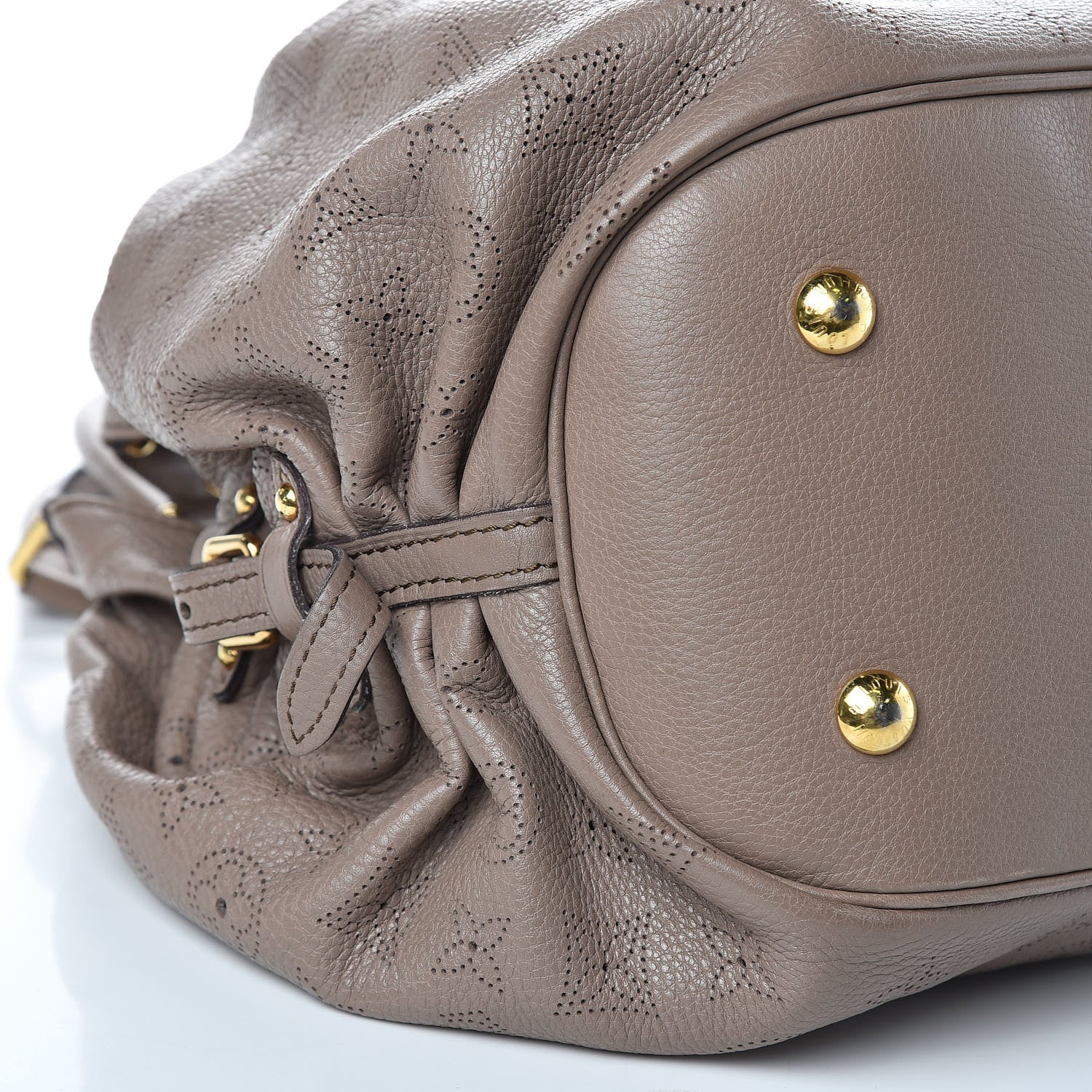 Louis Vuitton Mahina XL Taupe 7 of 10