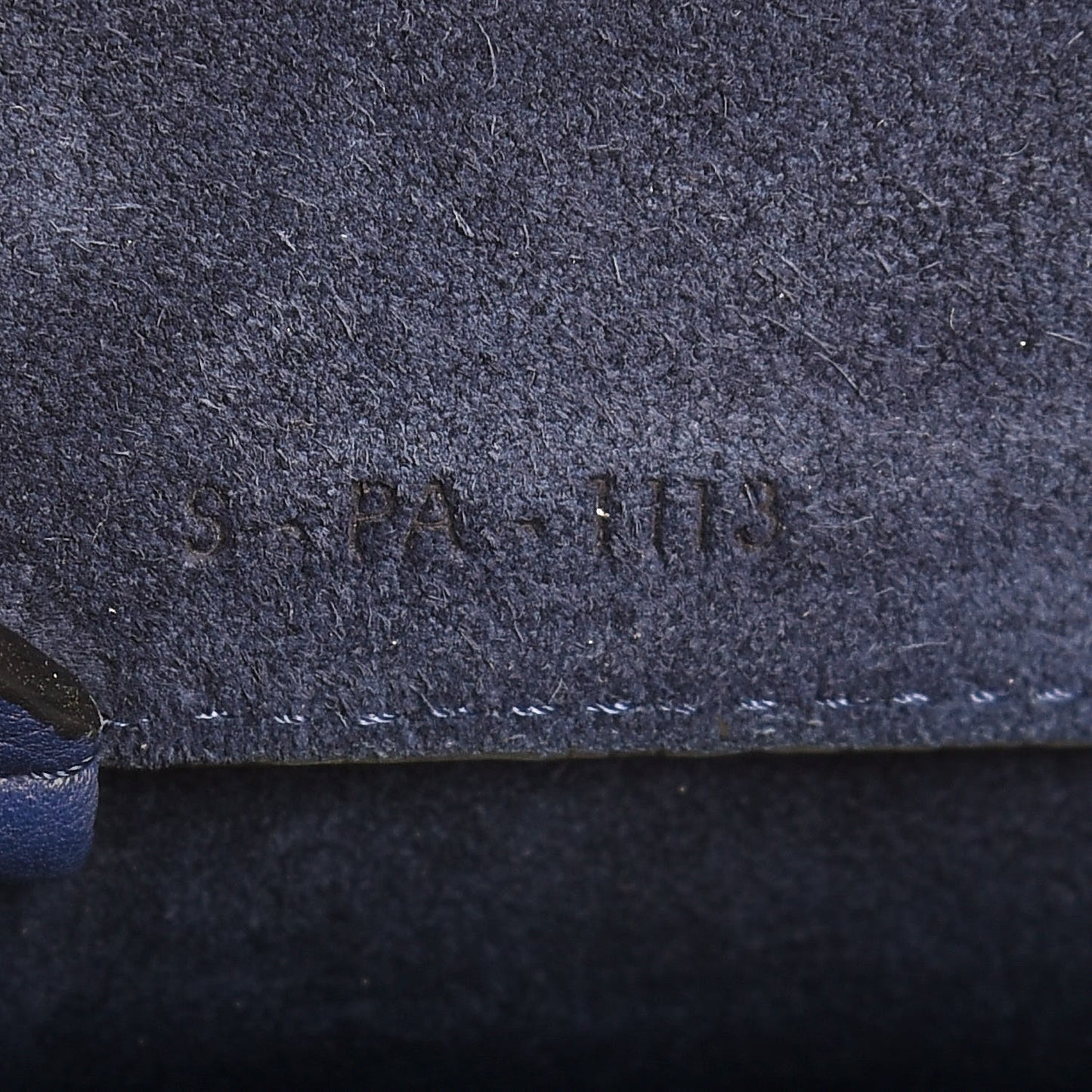 Soft Grained Calfskin Medium Belt Cabas Phantom Indigo